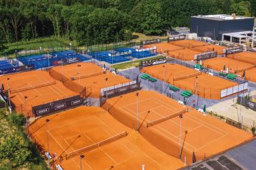 Viganò Pavitex - superfici per tennis, pavimentazioni sportive indoor/outdoor in resine sintetiche, terra sintetica, pavimenti tessili