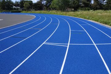 Genta - tracciature e segnaletica orizzontale per piste di atletica e gomma