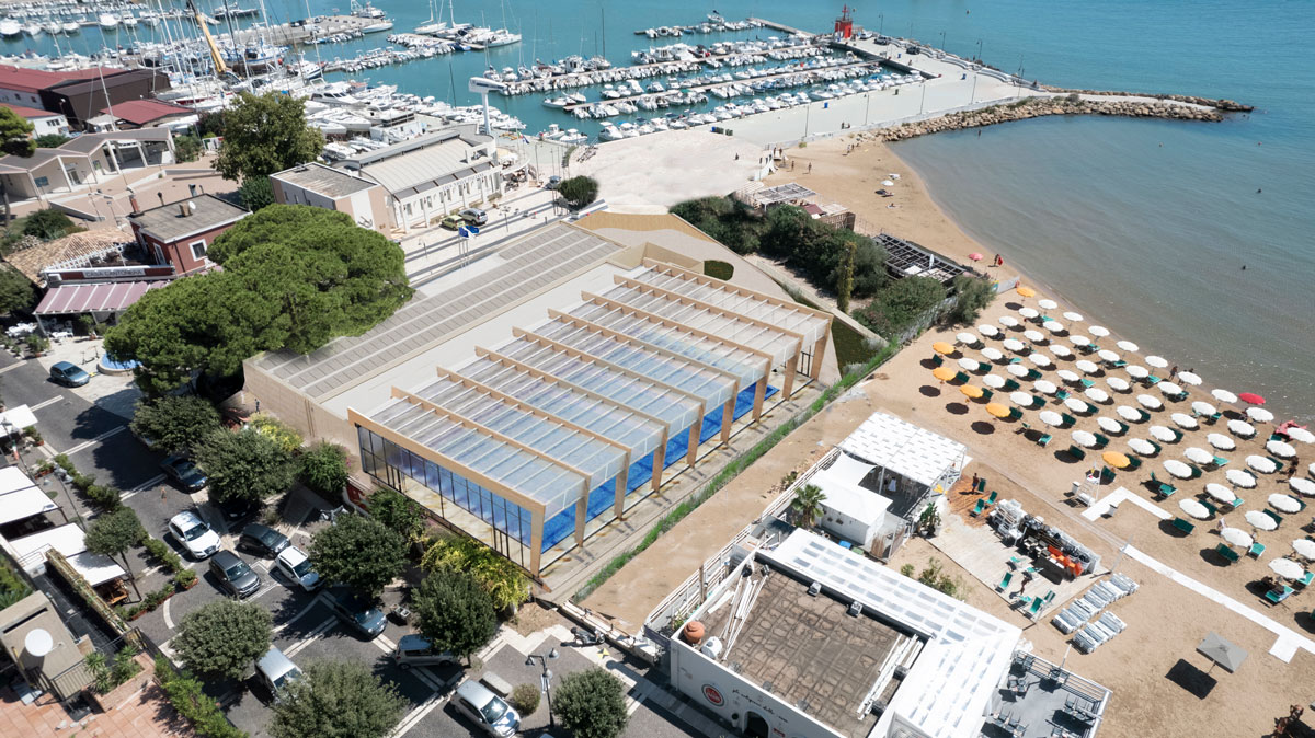 Rendering di progetto della piscina di Crotone