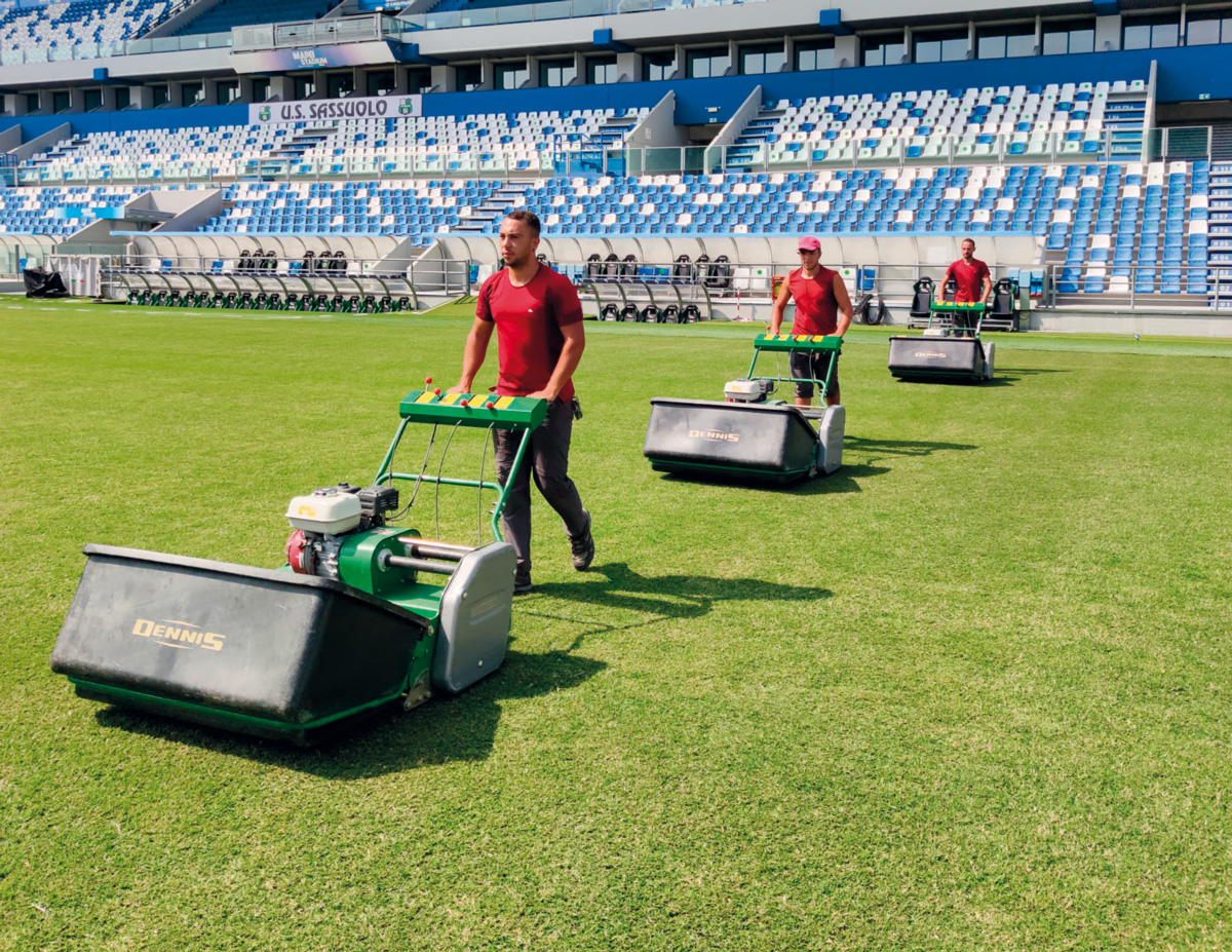 Trattamento di Bermudagrass allo stadio del Sassuolo