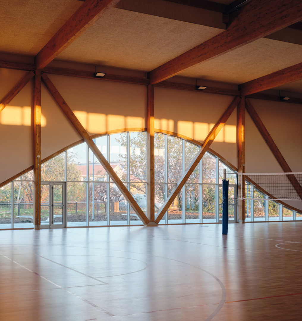 Interno della palestra di Bergamo, in quartiere S. Tomaso