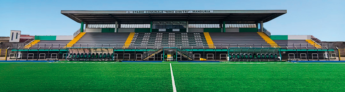 Tribuna dello stadio comunale di Manduria