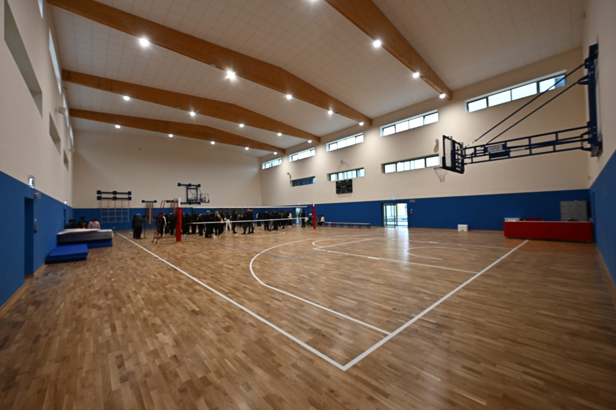 palestra della nuova scuola Poggi-Carducci a Sarzana (Sp)