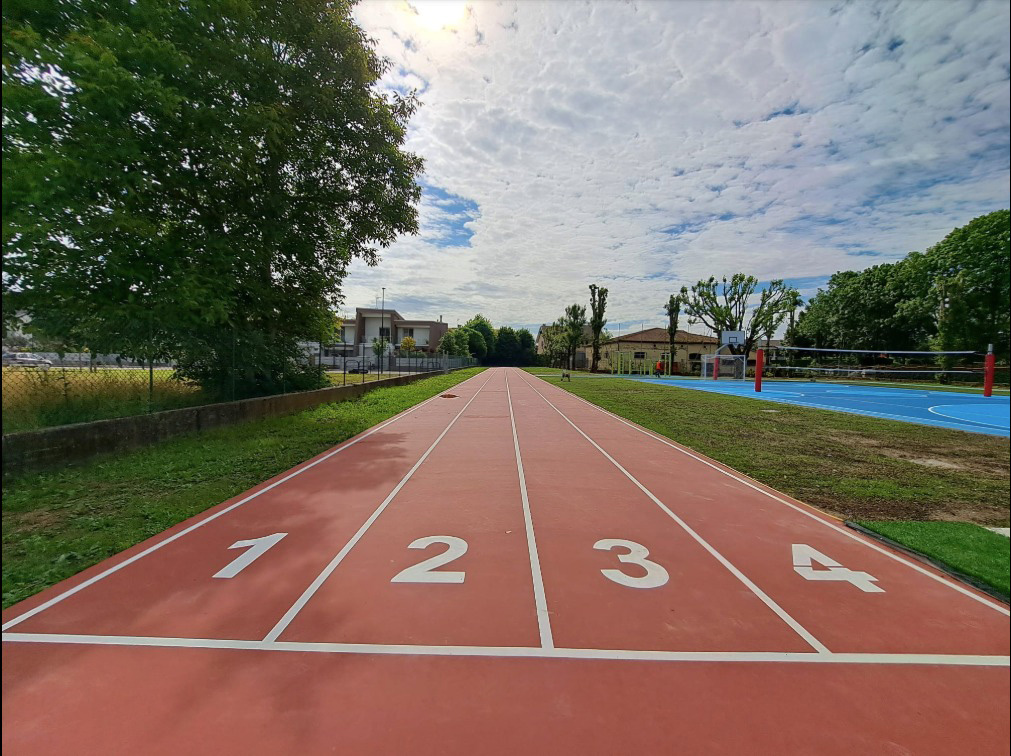 Piastra polivalente outdoor scuola Moroni di Vigodarzere